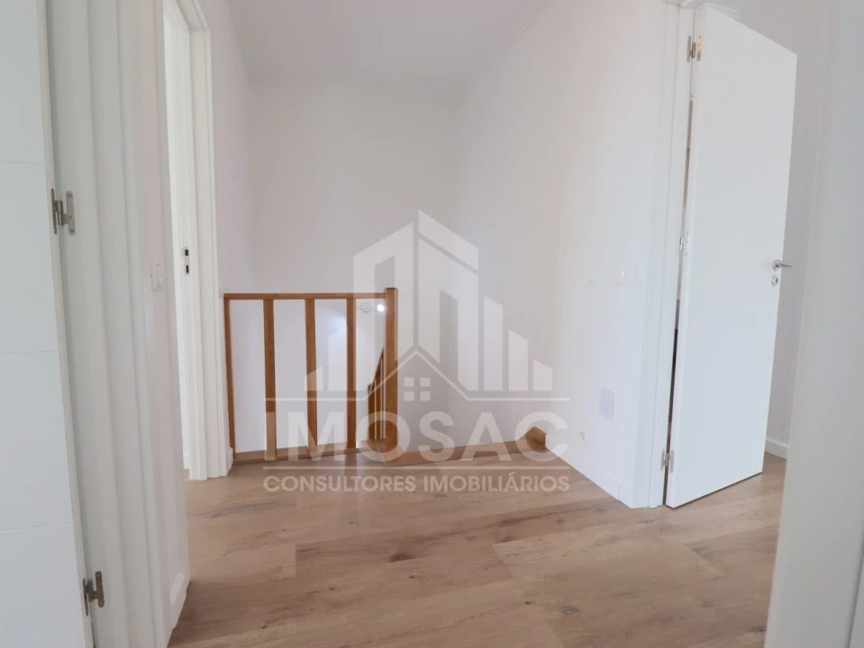 Moradia T3 para Venda em Ericeira Foto 31