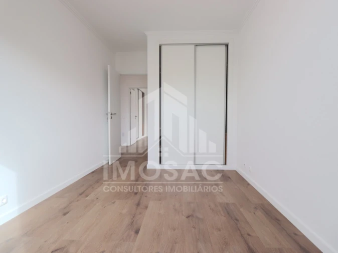 Moradia T3 para Venda em Ericeira Foto 4