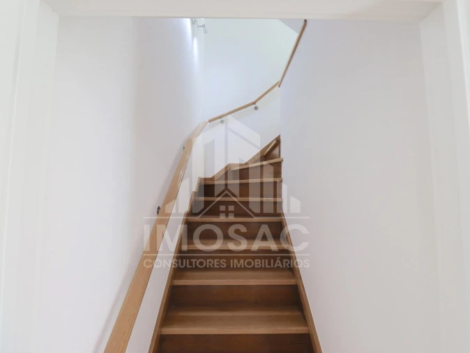 Moradia T3 para Venda em Ericeira Foto 17