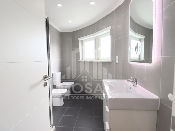 Moradia T3 para Venda em Ericeira Foto 23