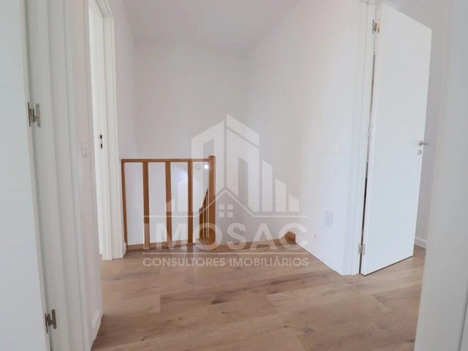 Moradia T3 para Venda em Ericeira Foto 31