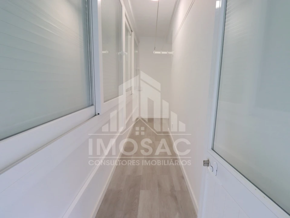 Apartamento T1 para Venda em Arroios Foto 6