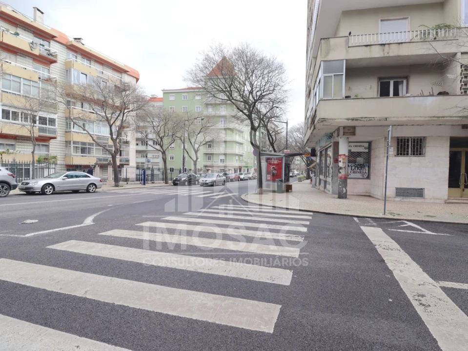 Apartamento T1 para Venda em Arroios Foto 16