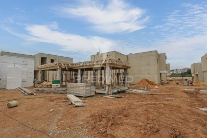 Moradia T5 para Venda em Loures