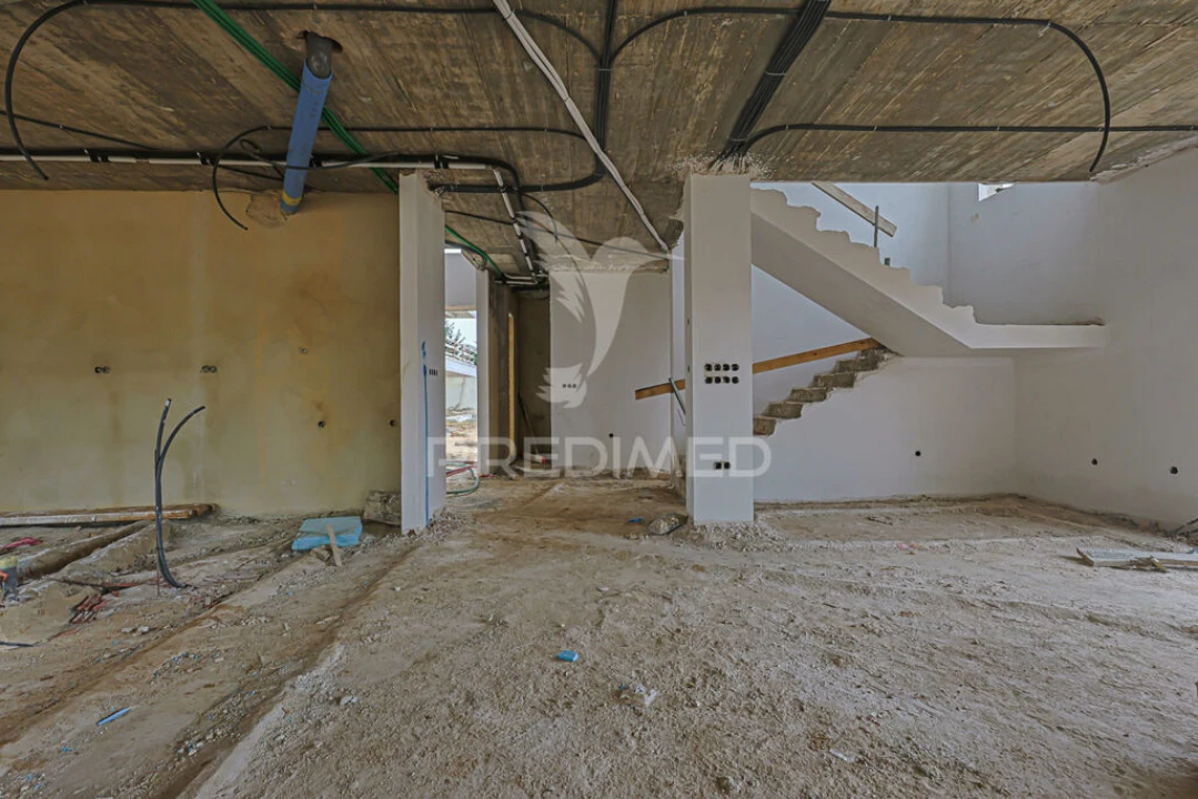 Moradia T5 para Venda em Loures Foto 19