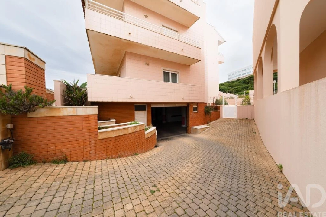 Apartamento T3 para Venda em São Martinho do Porto Foto 23