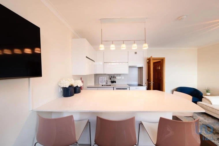 Apartamento T3 para Venda em São Martinho do Porto Foto 14