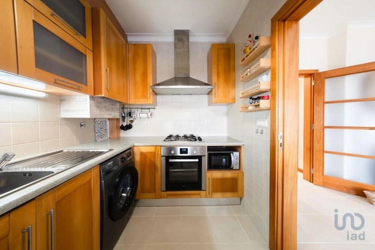 Apartamento T3 para Venda em São Martinho do Porto Foto 6