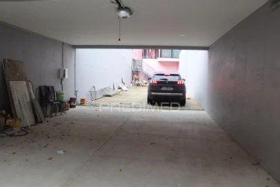 Apartamento T3 para Venda em São Vicente (Braga)