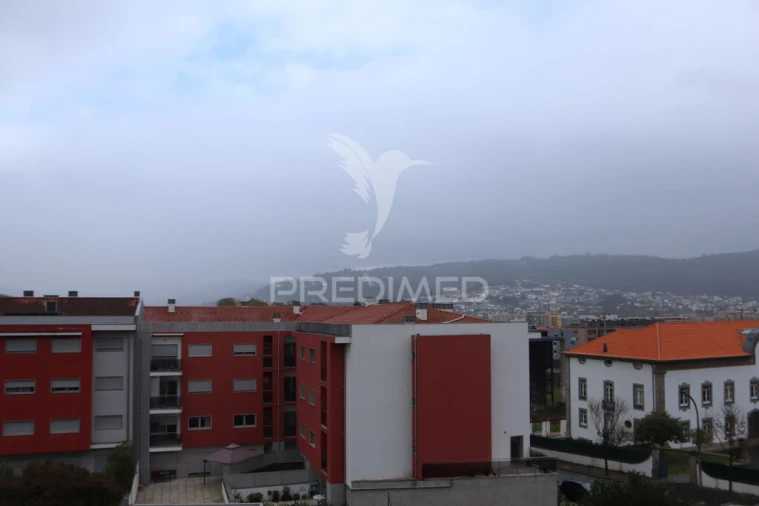 Apartamento T3 para Venda em São Vicente (Braga) Foto 17
