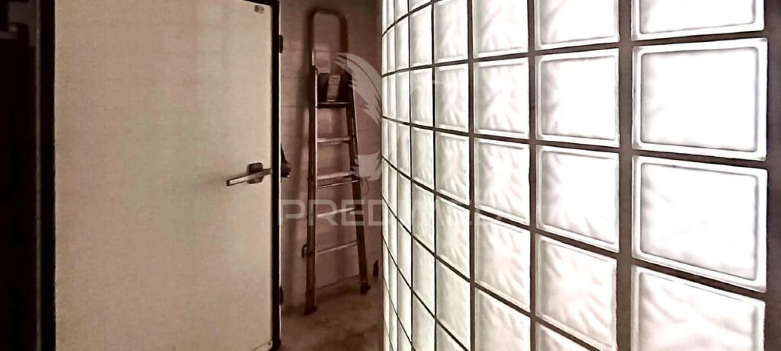 Loja para Arrendamento em Alhos Vedros Foto 9