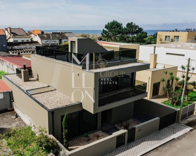 Moradia T3 para Venda em Madalena