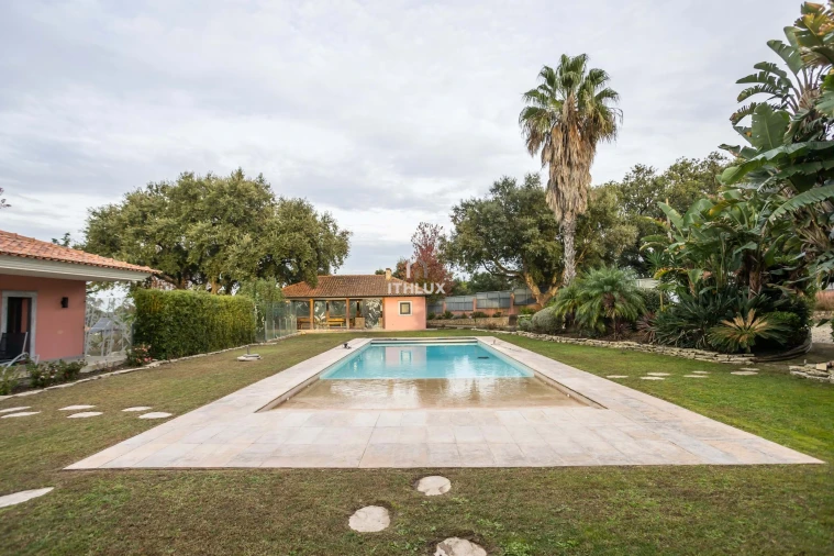 Moradia T6 para Venda em Alhos Vedros