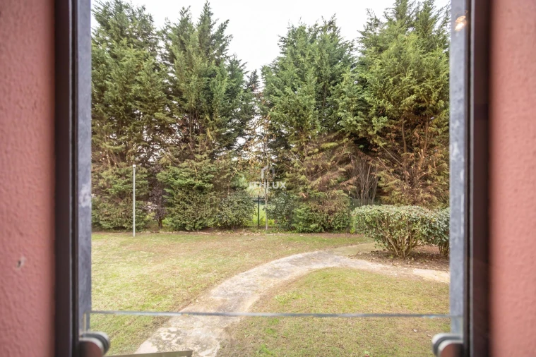 Moradia T6 para Venda em Alhos Vedros Foto 13