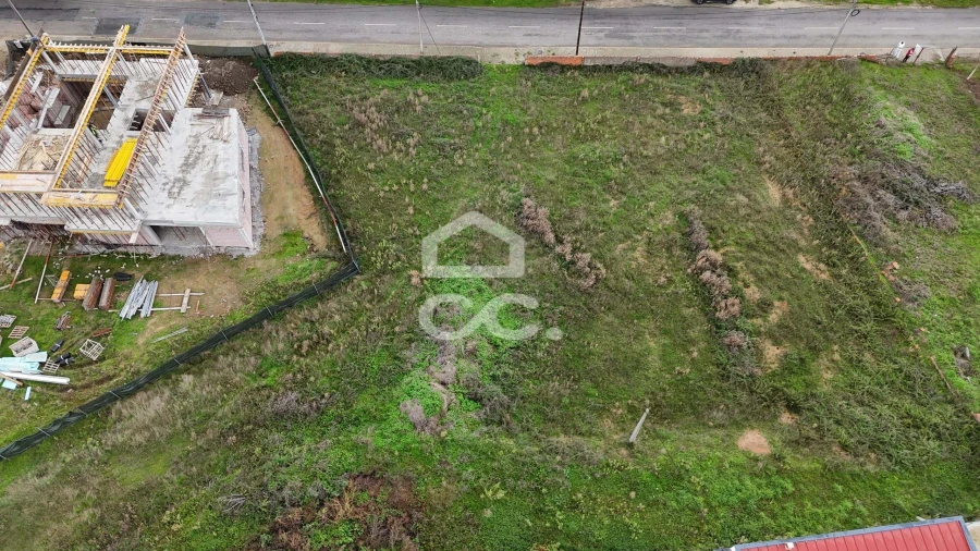 Terreno para Venda em Vilar de Nantes Foto 9