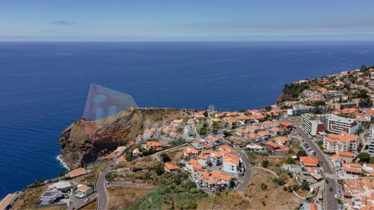 Apartamento T1 para Venda em Caniço Foto 24