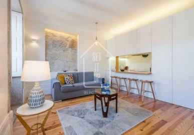 Apartamento T1 para Arrendamento em Cedofeita, Santo Ildefonso, Sé, Miragaia, São Nicolau e Vitória