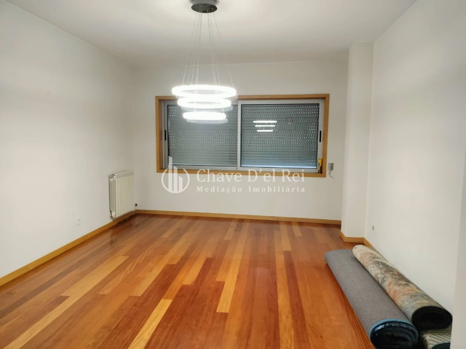 Apartamento T3 para Arrendamento em Viseu Foto 20