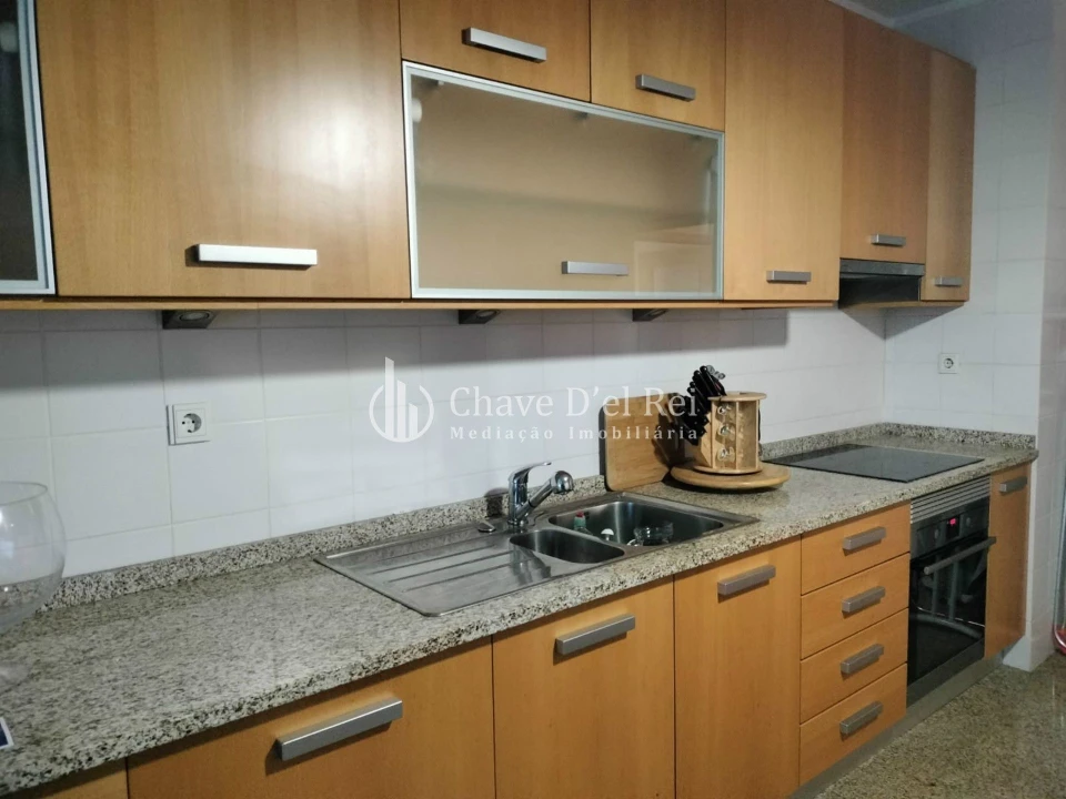 Apartamento T3 para Arrendamento em Viseu Foto 13