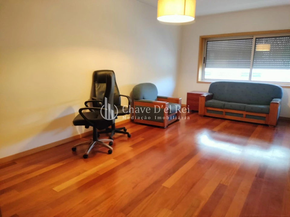 Apartamento T3 para Arrendamento em Viseu Foto 3