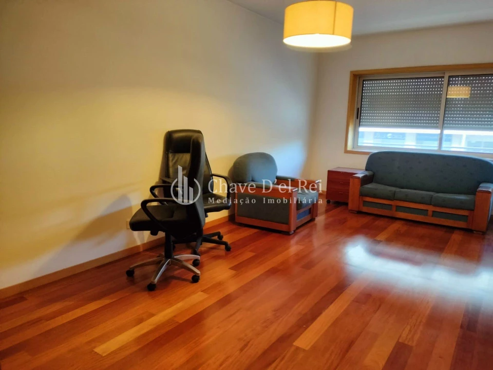 Apartamento T3 para Arrendamento em Viseu Foto 4