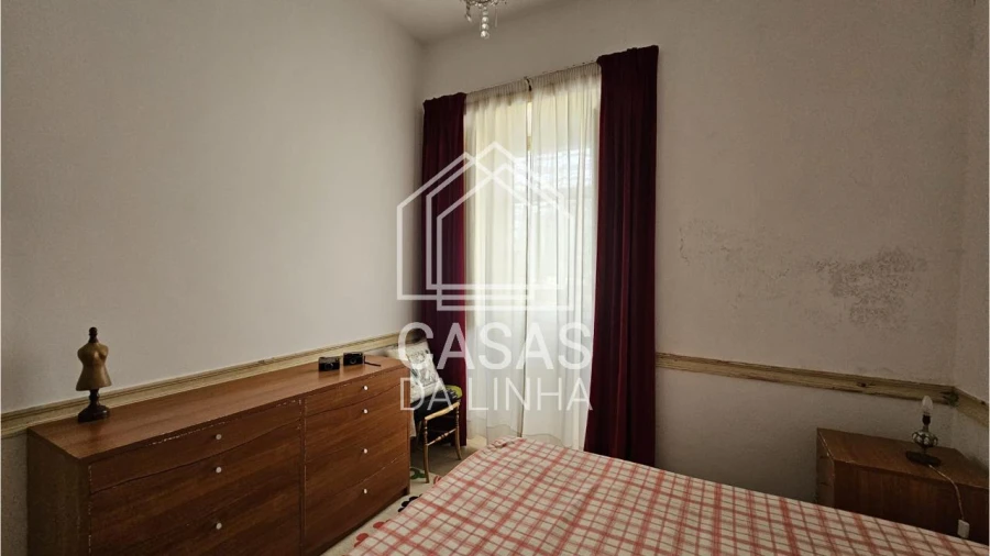 Moradia T8 para Venda em Santo Quintino Foto 15