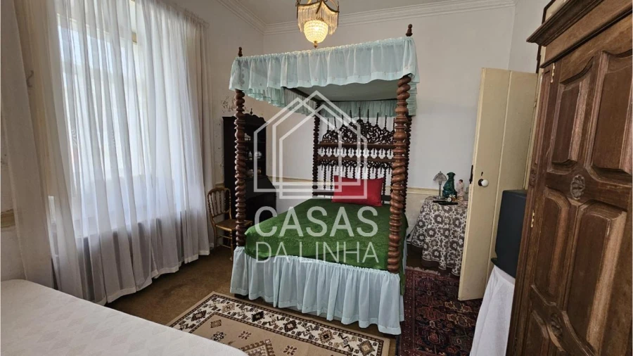 Moradia T8 para Venda em Santo Quintino Foto 17