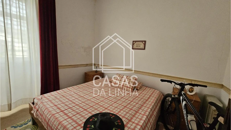 Moradia T8 para Venda em Santo Quintino Foto 20