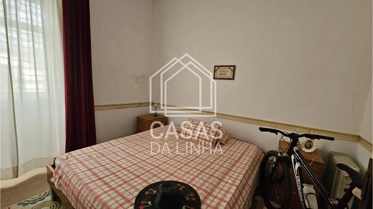 Moradia T8 para Venda em Santo Quintino Foto 20