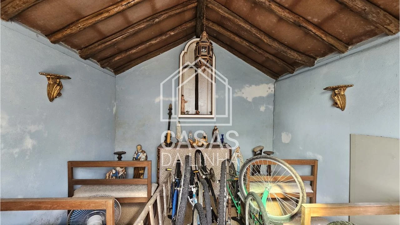 Moradia T8 para Venda em Santo Quintino Foto 26