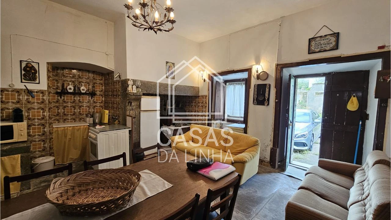 Moradia T8 para Venda em Santo Quintino Foto 34