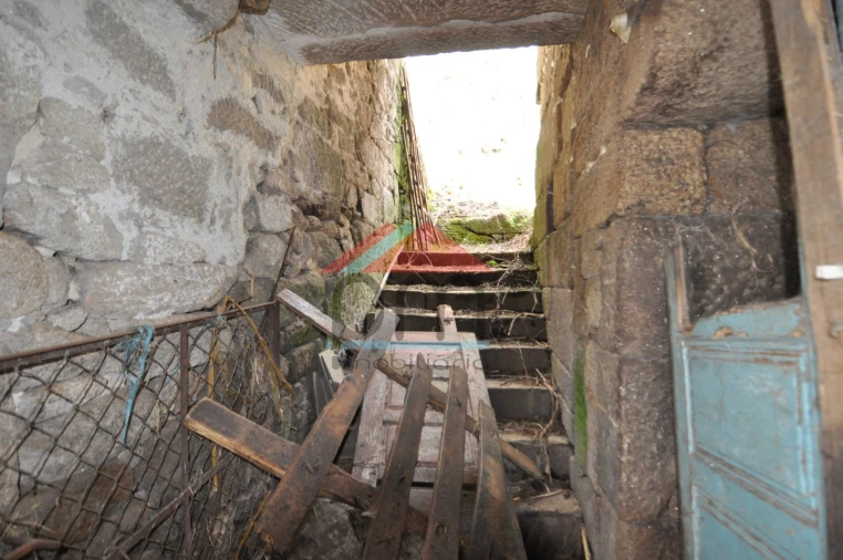 Moradia T3 para Venda em Tangil Foto 4