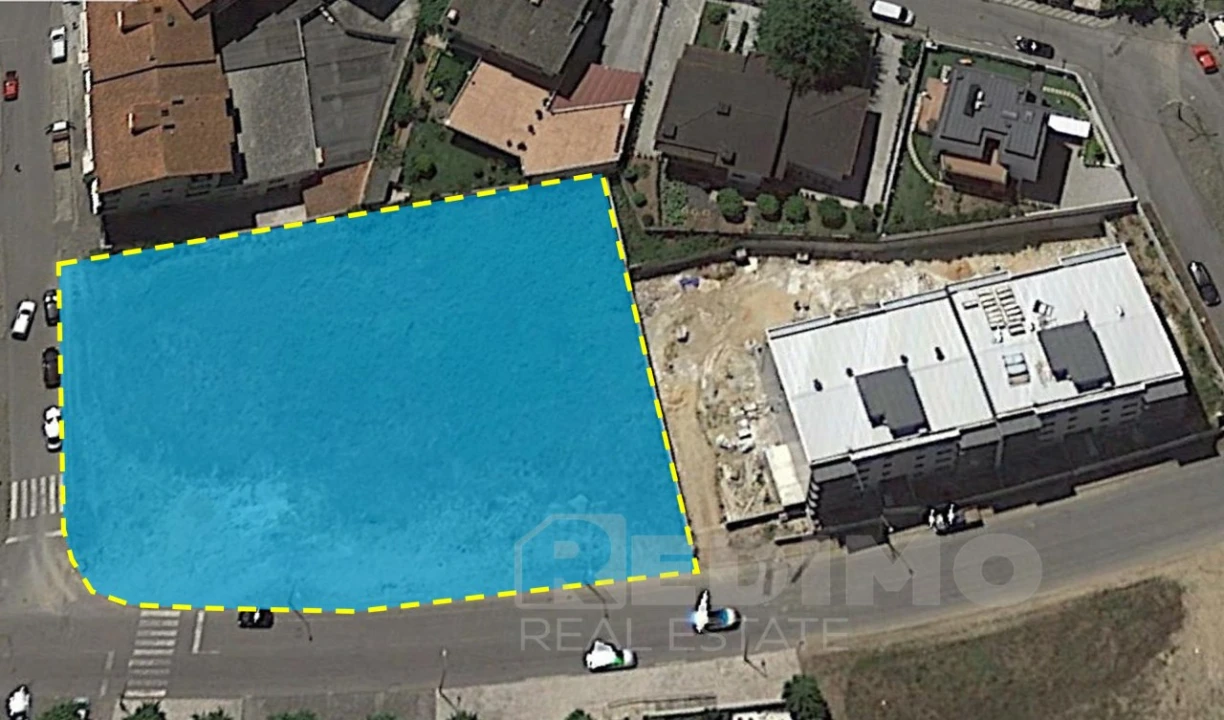 Terreno P/ Prédio para Venda em Arrifana Foto 1