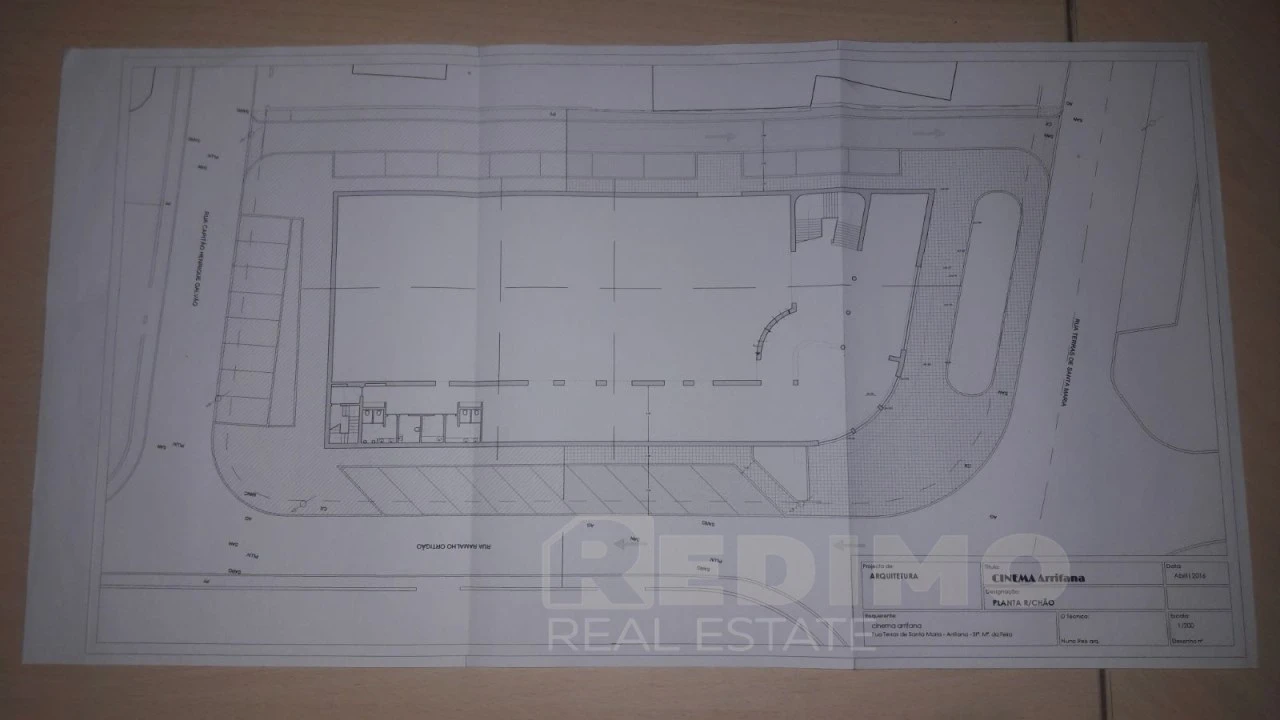 Armazém para Venda em Arrifana Foto 17