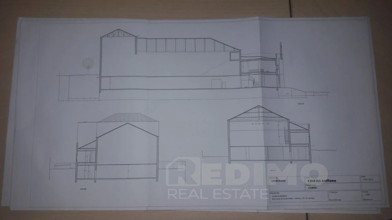 Armazém para Venda em Arrifana Foto 18