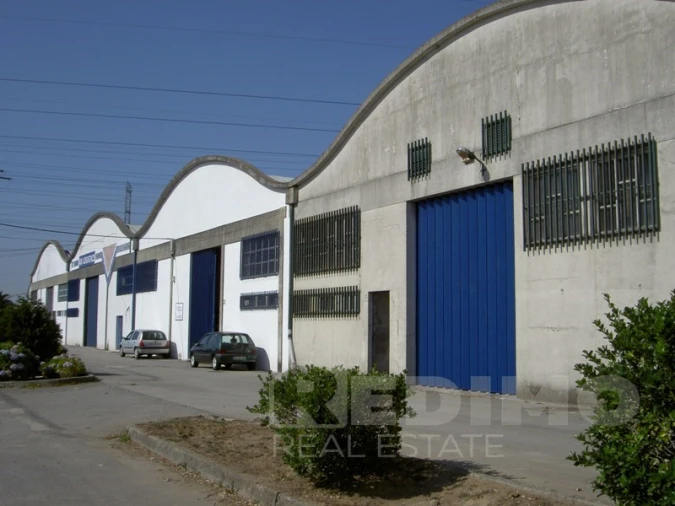 Armazém para Venda em Alfena Foto 1