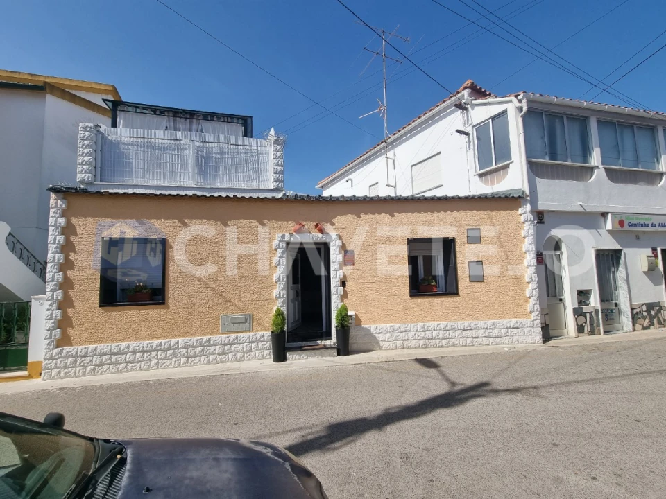 Moradia T3 para Venda em Paialvo Foto 3