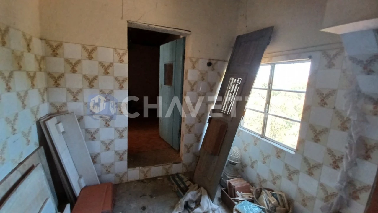 Moradia T3 para Venda em Casais e Alviobeira Foto 32