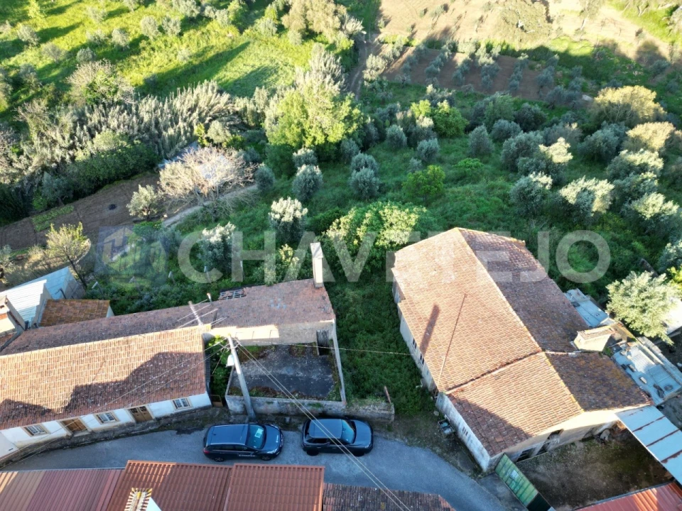 Moradia T3 para Venda em Casais e Alviobeira Foto 37