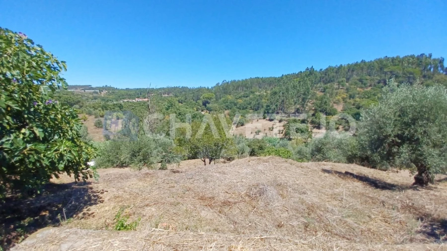 Moradia T3 para Venda em Casais e Alviobeira Foto 11