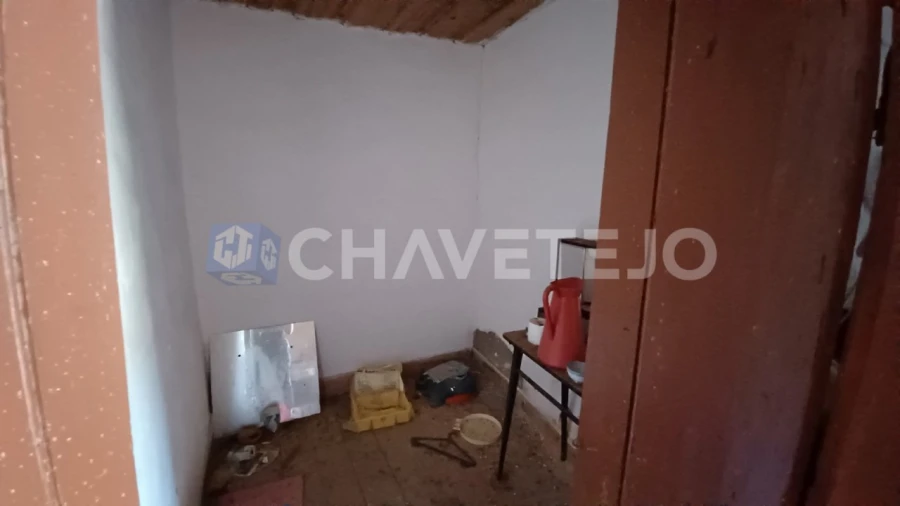 Moradia T3 para Venda em Casais e Alviobeira Foto 12