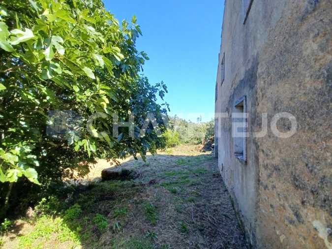 Moradia T3 para Venda em Casais e Alviobeira Foto 46