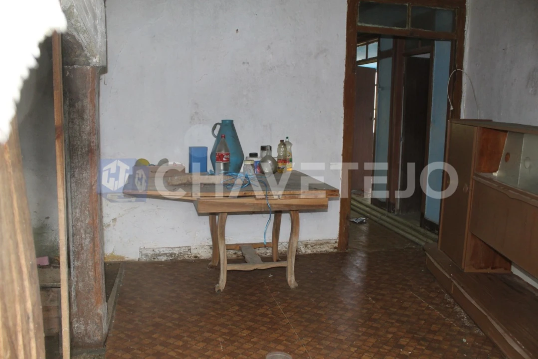 Moradia T2 para Venda em Areias e Pias Foto 9