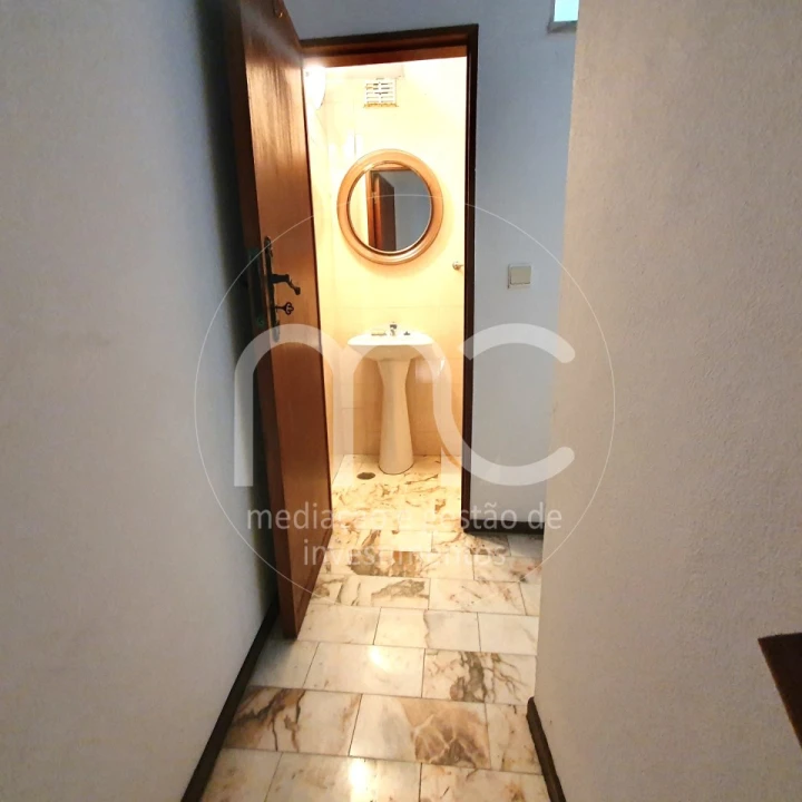 Moradia T3 para Venda em Arganil Foto 49