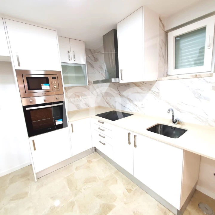 Apartamento T2 para Venda em Algueirão-Mem Martins Foto 5