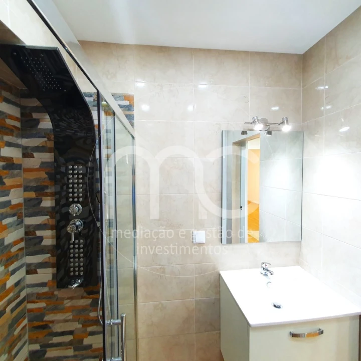 Apartamento T2 para Venda em Algueirão-Mem Martins Foto 15