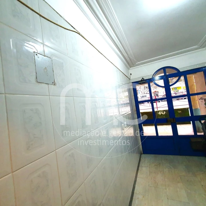 Apartamento T2 para Venda em Algueirão-Mem Martins Foto 26