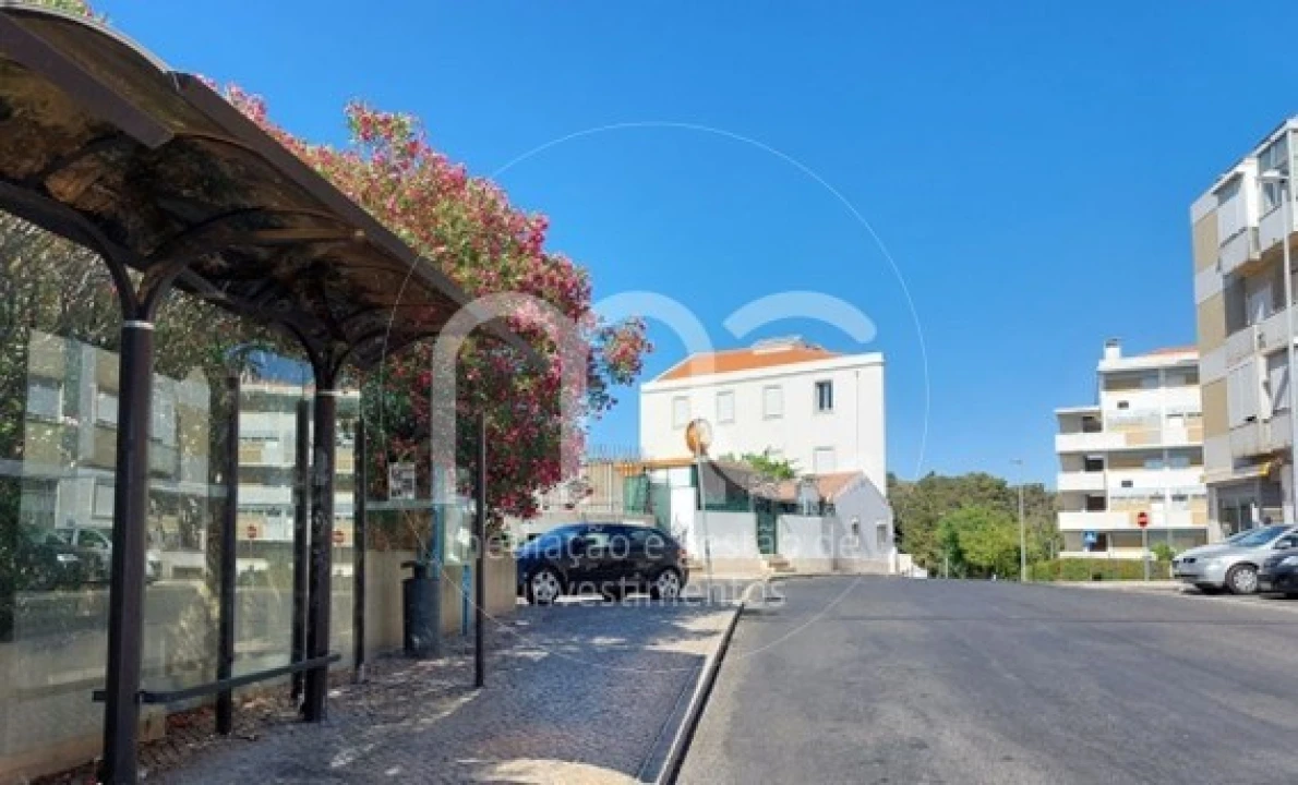 Terreno para Venda em Ajuda Foto 1