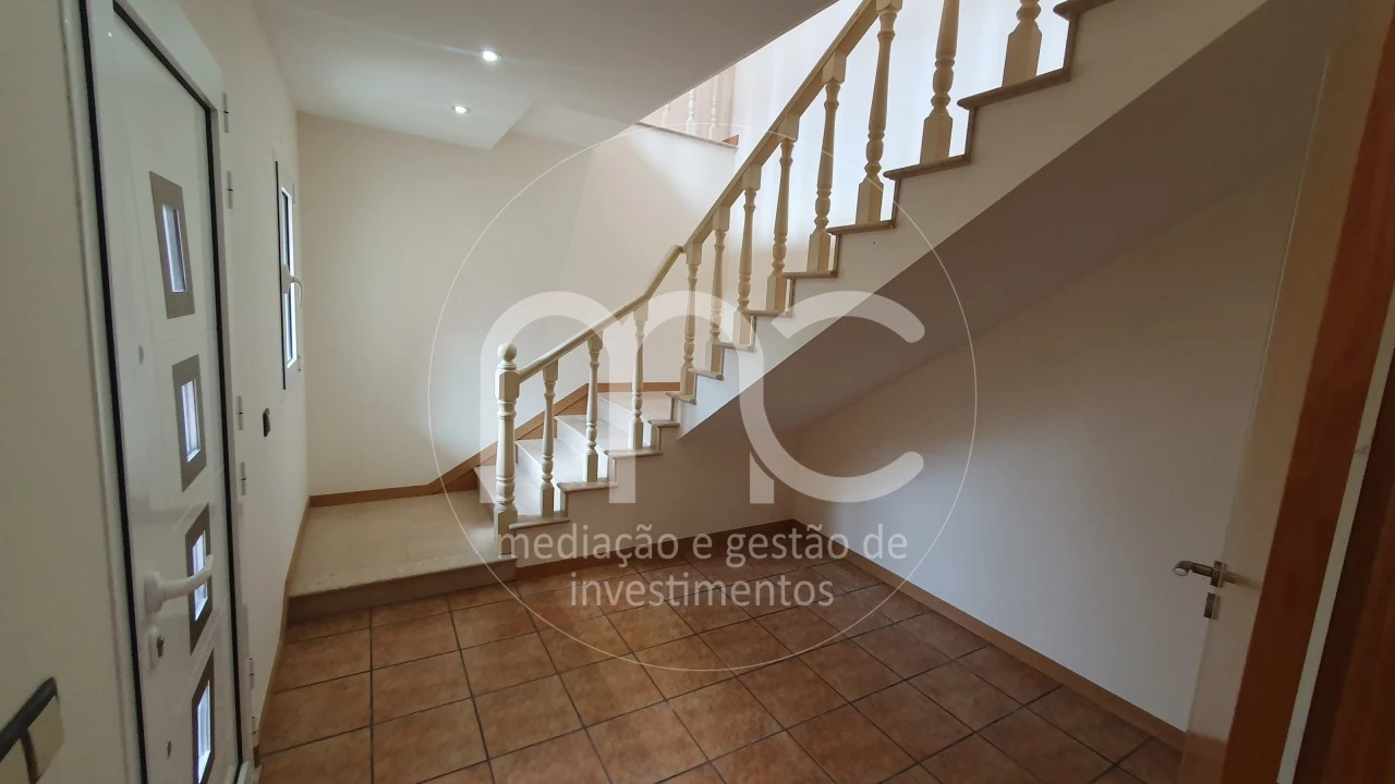 Moradia T7 para Venda em Bidoeira de Cima Foto 37