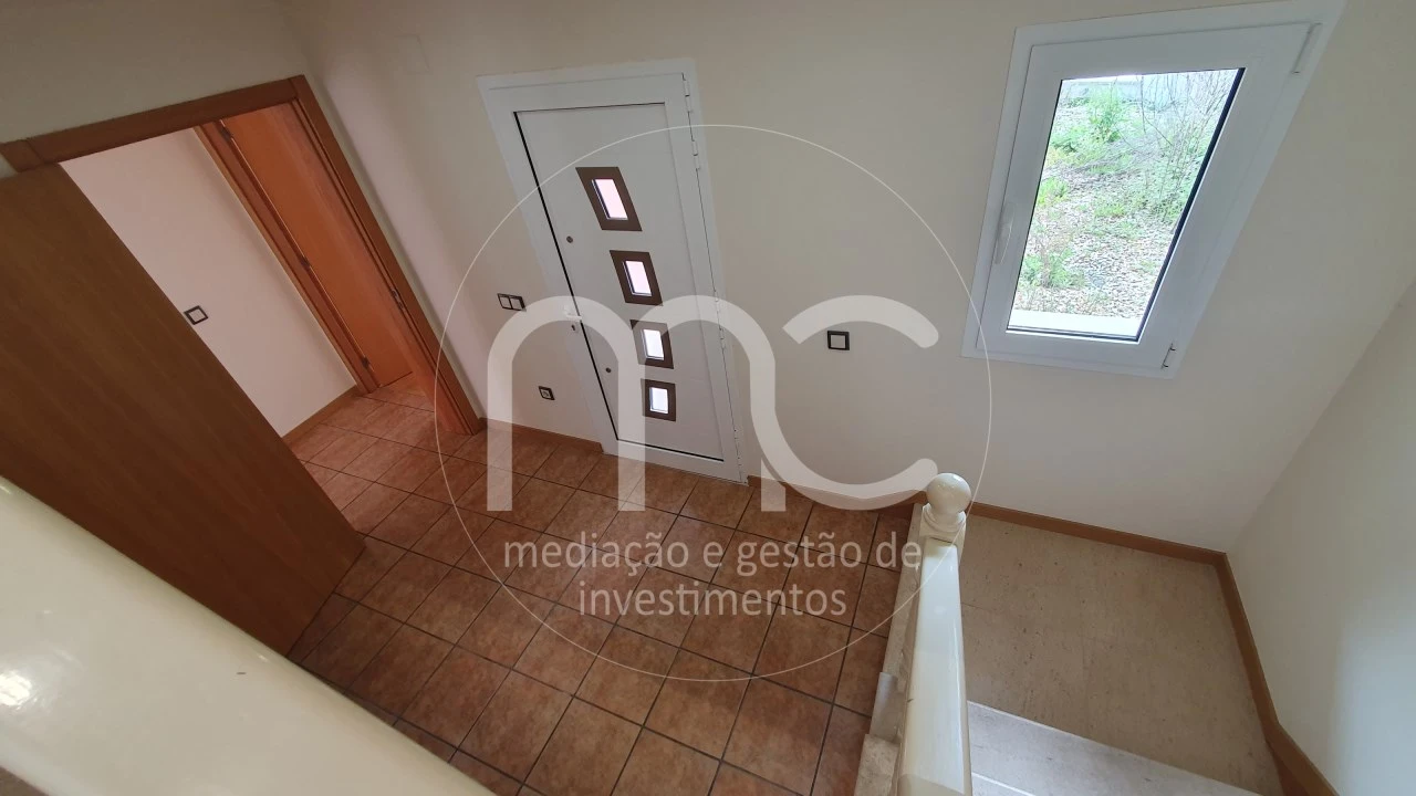 Moradia T7 para Venda em Bidoeira de Cima Foto 39